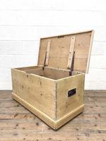 19th Century Antique Rustic Pine Trunk (7 of 9) 19th Century Antique Rustic Pine Trunk (7 of 9)