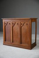Ecclesiastical Oak Counter (4 of 12) Ecclesiastical Oak Counter (4 of 12)