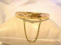 Antique 9ct Rose Rolled Gold Bangle 1940s Faceted Bracelet 7" Length 18.9 Grams (8 of 11) Antique 9ct Rose Rolled Gold Bangle 1940s Faceted Bracelet 7" Length 18.9 Grams (8 of 11)