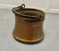 19th Century Beaten Copper Cooking Pot, Cauldron (4 of 4) 19th Century Beaten Copper Cooking Pot, Cauldron (4 of 4)