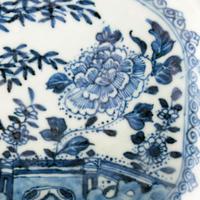 Pair of 18th Century Qianlong Dishes (6 of 8) Pair of 18th Century Qianlong Dishes (6 of 8)