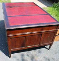 1920s Mahogany Partners Desk with Red Leather on Top (6 of 6) 1920s Mahogany Partners Desk with Red Leather on Top (6 of 6)