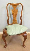 Set of Eight Queen Anne Style Walnut Dining Chairs (13 of 15) Set of Eight Queen Anne Style Walnut Dining Chairs (13 of 15)