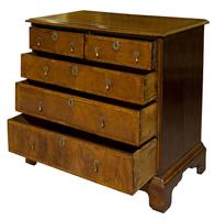 Queen Anne Oak & Walnut Chest of Drawers with running scroll (8 of 8) Queen Anne Oak & Walnut Chest of Drawers with running scroll (8 of 8)