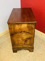 George II Chest of Drawers (5 of 9) George II Chest of Drawers (5 of 9)