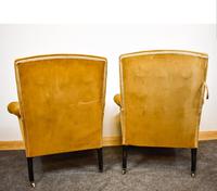 Napoleon III Pair of His & Hers Club Chairs (2 of 8) Napoleon III Pair of His & Hers Club Chairs (2 of 8)