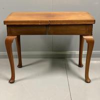 Pale Mahogany Queen Anne Style Side Table (5 of 7) Pale Mahogany Queen Anne Style Side Table (5 of 7)