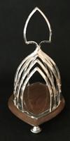Silver Plate & Oak Base Gothic Revival Toast Rack (3 of 4) Silver Plate & Oak Base Gothic Revival Toast Rack (3 of 4)