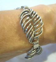 Vintage Sterling Silver Leaf Bracelet 1960s Beaucraft USA 6 3/4" Length 28 Grams (12 of 12) Vintage Sterling Silver Leaf Bracelet 1960s Beaucraft USA 6 3/4" Length 28 Grams (12 of 12)