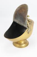 Victorian Brass Helmet Coal Scuttle (2 of 13) Victorian Brass Helmet Coal Scuttle (2 of 13)
