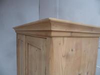 Lovely Victorian Antique Pine 2 Door Kitchen Storage Cupboard to wax / paint (6 of 8) Lovely Victorian Antique Pine 2 Door Kitchen Storage Cupboard to wax / paint (6 of 8)