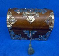 Victorian Brassbound Walnut Box c.1850 (3 of 10) Victorian Brassbound Walnut Box c.1850 (3 of 10)