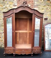Large Carved Oak French Armoire / Wardrobe (5 of 17) Large Carved Oak French Armoire / Wardrobe (5 of 17)