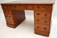 Antique Victorian Mahogany Leather Top Pedestal Desk (10 of 11) Antique Victorian Mahogany Leather Top Pedestal Desk (10 of 11)
