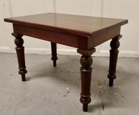 Small Mahogany Occasional Table (5 of 6) Small Mahogany Occasional Table (5 of 6)