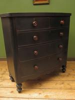 Antique Painted Black Bow Front Chest of Drawers (11 of 16) Antique Painted Black Bow Front Chest of Drawers (11 of 16)