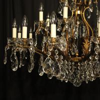 Italian Gilt & Crystal 22 Light Antique Chandelier (3 of 10) Italian Gilt & Crystal 22 Light Antique Chandelier (3 of 10)
