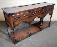 English Oak 18th Century Style Pot Board Dresser Base (2 of 7) English Oak 18th Century Style Pot Board Dresser Base (2 of 7)