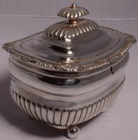 Fine George III Large Silver Tea Caddy by London Silversmiths J. W. Story & W. Elliott, 1811 (3 of 9) Fine George III Large Silver Tea Caddy by London Silversmiths J. W. Story & W. Elliott, 1811 (3 of 9)