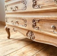 French Antique Style Chest of Drawers / Louis XV Style Raw Oak Chest (5 of 9) French Antique Style Chest of Drawers / Louis XV Style Raw Oak Chest (5 of 9)