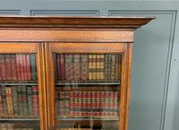 Victorian Carved Oak 3 Door Bookcase (17 of 23) Victorian Carved Oak 3 Door Bookcase (17 of 23)