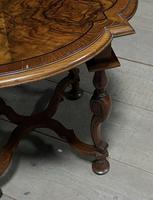 Pretty Walnut Carolean Coffee or Lamp Table (5 of 10) Pretty Walnut Carolean Coffee or Lamp Table (5 of 10)