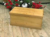 Wonderful Restored Old Pine Blanket Box / Chest / Trunk / Coffee Table (3 of 8) Wonderful Restored Old Pine Blanket Box / Chest / Trunk / Coffee Table (3 of 8)