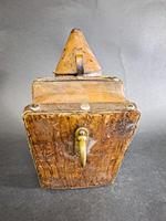 Antique Bee Hive Smoker (4 of 5) Antique Bee Hive Smoker (4 of 5)