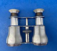 Victorian Silver Plated Mother of Pearl Opera Glasses (8 of 8) Victorian Silver Plated Mother of Pearl Opera Glasses (8 of 8)