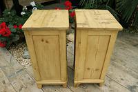 Quality Pair of Old Stripped Pine Bedside Cabinets (7 of 9) Quality Pair of Old Stripped Pine Bedside Cabinets (7 of 9)