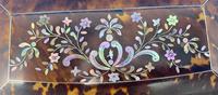 Victorian Tortoiseshell Tea Caddy with Mother of Pearl Inlay (16 of 20) Victorian Tortoiseshell Tea Caddy with Mother of Pearl Inlay (16 of 20)