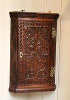 Mid 19th Century Carved Oak Corner Wall Cabinet (2 of 8) Mid 19th Century Carved Oak Corner Wall Cabinet (2 of 8)