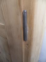 A Small Wide Antique/Old Pine 1 Door Linen / Storage Cupboard to Wax/Paint (3 of 9) A Small Wide Antique/Old Pine 1 Door Linen / Storage Cupboard to Wax/Paint (3 of 9)
