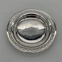 Edwardian Silver Plate Three Tier Cake Stand Fenton Brothers c.1900 (7 of 9) Edwardian Silver Plate Three Tier Cake Stand Fenton Brothers c.1900 (7 of 9)