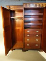 Fine Quality Early 20th Century Mahogany Breakfront Wardrobe (7 of 9) Fine Quality Early 20th Century Mahogany Breakfront Wardrobe (7 of 9)