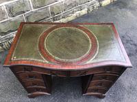 Mahogany Kneehole Writing Desk (6 of 9) Mahogany Kneehole Writing Desk (6 of 9)