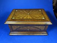19th century French Walnut Inlaid Jewellery Box. (7 of 16) 19th century French Walnut Inlaid Jewellery Box. (7 of 16)