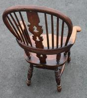 Windsor Oak Country Farmhouse Armchair - 1900s (3 of 3) Windsor Oak Country Farmhouse Armchair - 1900s (3 of 3)
