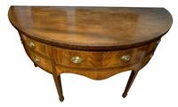 Early 19th Century Bow Front Mahogany Sideboard (2 of 6) Early 19th Century Bow Front Mahogany Sideboard (2 of 6)