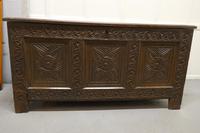 Large 18th Century Carved Oak Coffer (8 of 8) Large 18th Century Carved Oak Coffer (8 of 8)
