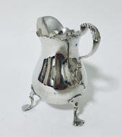 Antique Victorian Solid Silver Milk Jug (7 of 12) Antique Victorian Solid Silver Milk Jug (7 of 12)