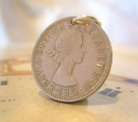 Vintage Pocket Watch Chain Fob 1963 Lucky Silver One Shilling Old 5d Coin Fob (2 of 7) Vintage Pocket Watch Chain Fob 1963 Lucky Silver One Shilling Old 5d Coin Fob (2 of 7)