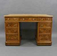 Quality 19th Century Walnut Pedestal Desk (2 of 6) Quality 19th Century Walnut Pedestal Desk (2 of 6)