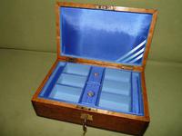 Quality Inlaid Burr Walnut Jewellery Box + Tray - Plush Interior c.1850 (15 of 16) Quality Inlaid Burr Walnut Jewellery Box + Tray - Plush Interior c.1850 (15 of 16)