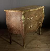 Superb Bleached Walnut Bombe Commode (6 of 9) Superb Bleached Walnut Bombe Commode (6 of 9)