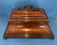 Victorian Burr Cedar & Ebony Shaped Tea Caddy (7 of 20) Victorian Burr Cedar & Ebony Shaped Tea Caddy (7 of 20)