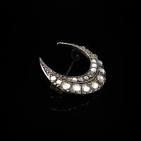 Antique Rose Cut Paste Gold and Silver Crescent Moon Brooch Pin c.1890 (4 of 11) Antique Rose Cut Paste Gold and Silver Crescent Moon Brooch Pin c.1890 (4 of 11)