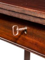 Late 19th Century Mahogany Tea Table (2 of 3) Late 19th Century Mahogany Tea Table (2 of 3)