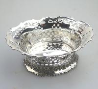 Extremely Good Solid Silver Pierced Basket / Bowl by Golds c.1899 (2 of 10) Extremely Good Solid Silver Pierced Basket / Bowl by Golds c.1899 (2 of 10)