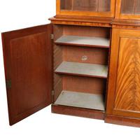 Georgian Mahogany Breakfront Bookcase (5 of 6) Georgian Mahogany Breakfront Bookcase (5 of 6)